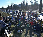 اعتراض یونان به مسدود شدن مرز مقدونیه به روی پناهجویان افغان